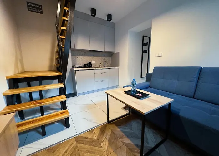 Niewielki Apartament Z Dwoma Sypialniami- Self Check-In